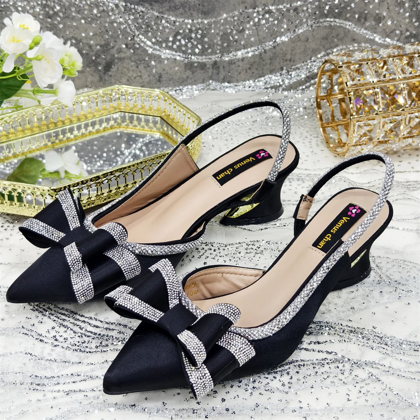 Venus Chan 2025 American Fashion Wonem Shoes And Bags for Party Rhinestone Bow Pointed-Toe Women's High Heels Wedding Shoes