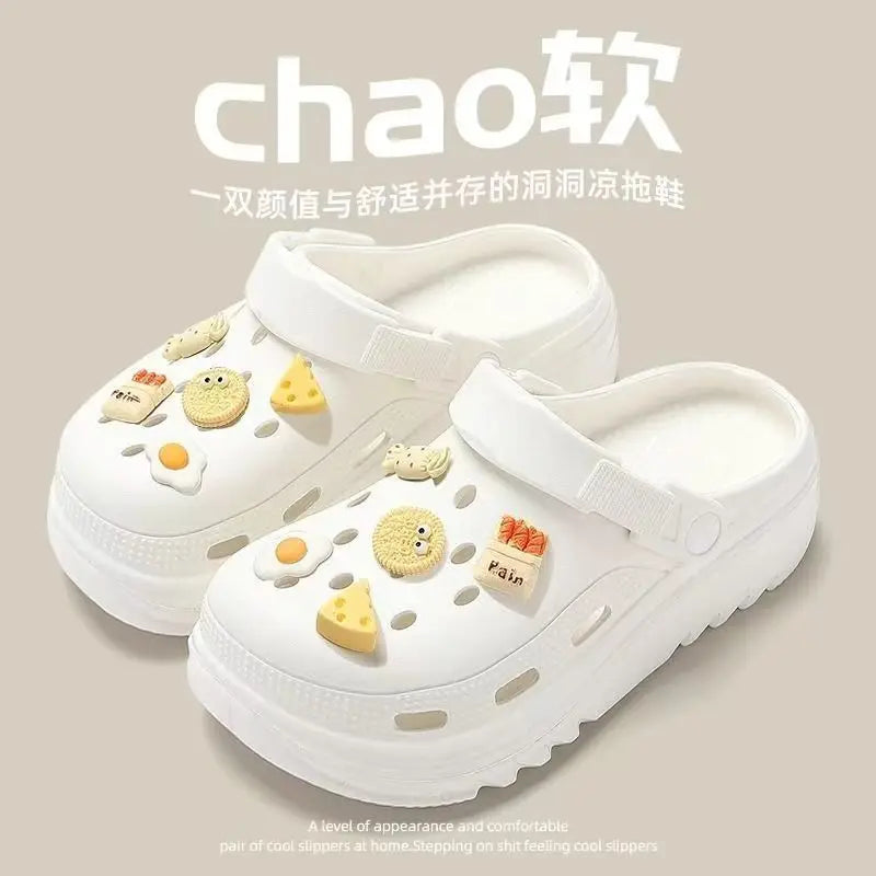 2026 new bag head thick-soled cartoon versatile outer wear non-slip fashion cute hole shoes women's beach summer